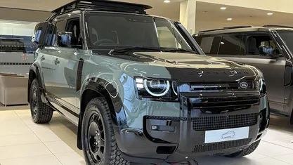 Used Land Rover Defender 349 HP (256 kW) 2025 Estate