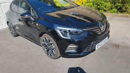 Used Renault Clio V Version S 140 HP (102 kW) 2022 Hatchback