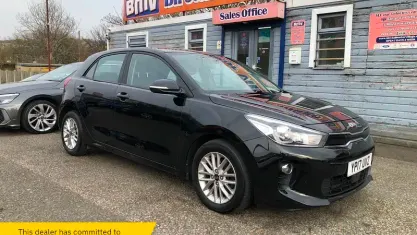 Used Kia Rio 77 HP (56 kW) 2017 Black Hatchback