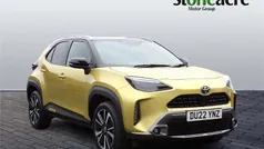 Yellow Used 2022 Toyota Yaris Cross Edition SUV | £20,995 (Fair price)