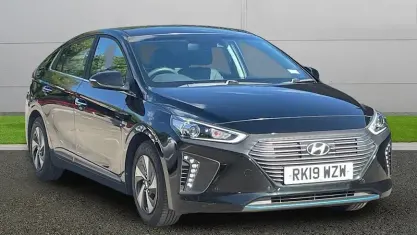 Used Hyundai Ioniq Premium SE 141 HP (103 kW) 2019 Black Hatchback