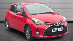 Red Used 2017 Toyota Yaris Hatchback | £10,850 (Fair price)