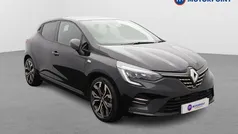 Black Used 2021 Renault Clio V SE Hatchback | £12,799 (Fair price)