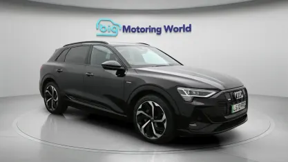 Used Audi e-tron Black Edition 300 kW (408 HP) 2022 SUV