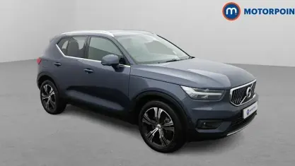 Used Volvo XC40 Inscription 197 HP (144 kW) 2020 Blue SUV