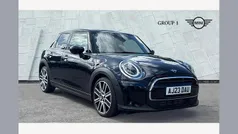 Used 2023 Mini Cooper Comfort Hatchback | £24,150 (Fair price)