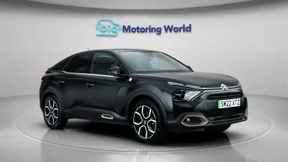 Used Citroën e-C4 100 kW (136 HP) 2022 Black Hatchback