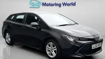 Used Toyota Corolla 122 HP (89 kW) 2022 Black Estate