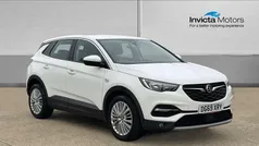 White Used 2019 Vauxhall Grandland X SUV | £11,000 (Fair price)
