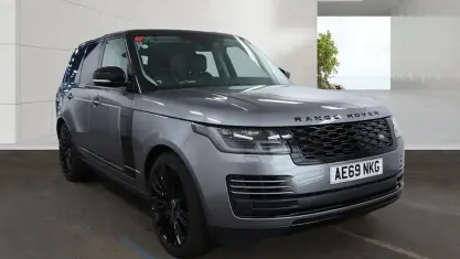 Używany Land Rover Range Rover Vogue 404 KM (297 kW) 2019 Szary SUV