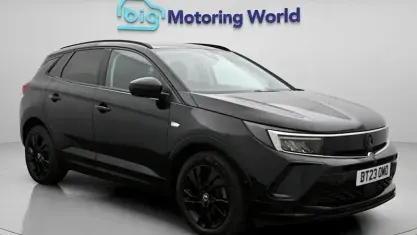 Used Vauxhall Grandland X S 225 HP (165 kW) 2023 Black SUV