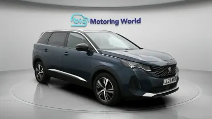 Used Peugeot 5008 Allure+ 131 HP (96 kW) 2023 Blue SUV
