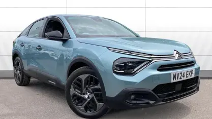 Used Citroën C4 PureTech 101 HP (74 kW) 2024 Blue SUV