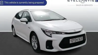 Used Suzuki Swace 140 HP (102 kW) 2024 Estate