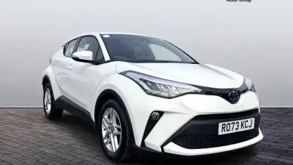 Used Toyota C-HR 140 HP (102 kW) 2026 SUV