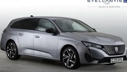 Used Peugeot 308 SW Allure Premium 131 HP (96 kW) 2023 Estate