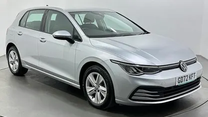 Used VW Golf VIII Life 116 HP (85 kW) 2023 Silver Hatchback