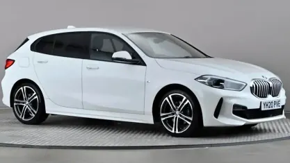 Used BMW 118 M Sport 140 HP (102 kW) 2020 White Hatchback