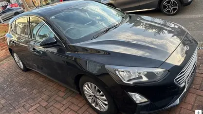 Usado Ford Focus Titanium 125 HP (91 kW) 2019 Preto Citadino