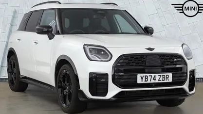 White Used 2024 Mini Countryman Exclusive SUV | £33,166 (Fair price)