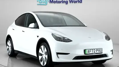 Used Tesla Model Y Long Range AWD 378 kW (514 HP) 2022 White SUV
