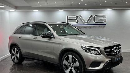 Używany Mercedes GLC220 Urban 170 KM (125 kW) 2018 Srebrny Kombi