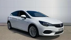 White Used 2020 Vauxhall Astra Elite Hatchback | £11,972 (Fair price)