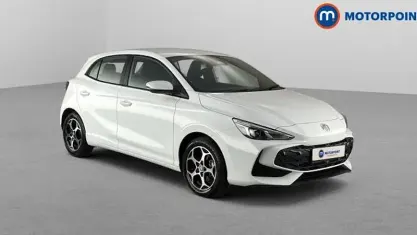 Used MG MG3 SE 194 HP (142 kW) 2024 White Hatchback