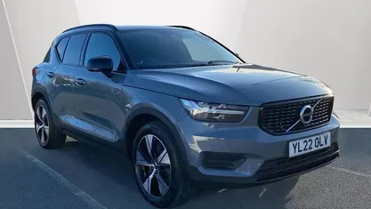 Used Volvo XC40 R-Design 211 HP (155 kW) 2021 SUV