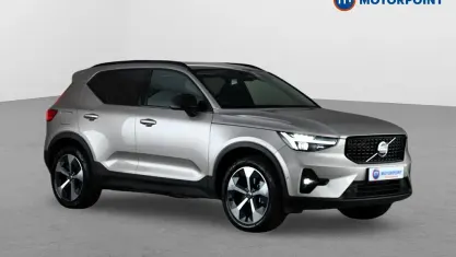 Used Volvo XC40 Ultimate 197 HP (144 kW) 2023 Gold SUV