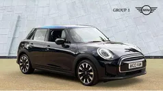 Used 2023 Mini Cooper Comfort Hatchback | £21,950 (Fair price)