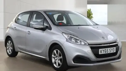 Used Peugeot 208 Active 82 HP (60 kW) 2018 Hatchback
