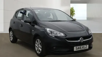 Used Vauxhall Corsa Design Edition 75 HP (55 kW) 2016 Black Hatchback
