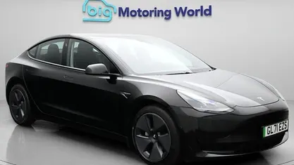 Used Tesla Model 3 Standard Range Plus 222 kW (302 HP) 2021 Black Sedan