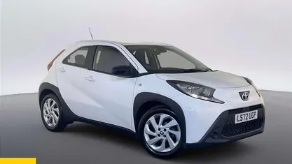Used Toyota Aygo X PURE 72 HP (52 kW) 2025 SUV