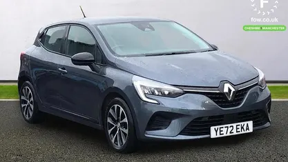 Used 2022 Renault Clio V Evolution Hatchback | £11,899 (Fair price)