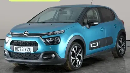 Used Citroën C3 PureTech 83 HP (61 kW) 2024 Blue Hatchback
