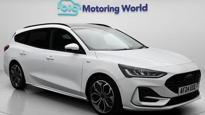 Begagnad Ford Focus ST-Line X 125 HK (91 kW) 2024 Vit Kombi