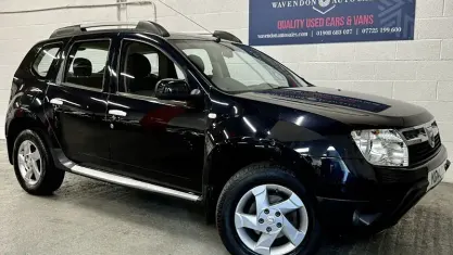 Used Dacia Duster Lauréate 110 HP (80 kW) 2014 Blue SUV