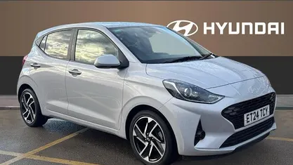 Used 2025 Hyundai i10 Premium Hatchback | £14,947 (Fair price)