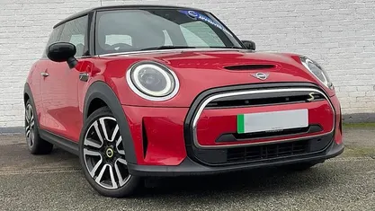 Used Mini Cooper Level 2 135 kW (184 HP) 2023 Hatchback