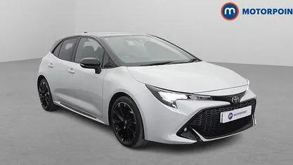 Usado Toyota Corolla Sport 122 HP (89 kW) 2022 Cinzento Citadino