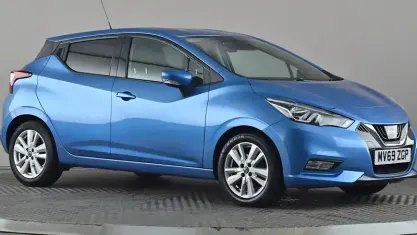 Used Nissan Micra Acenta 101 HP (74 kW) 2019 Blue Hatchback