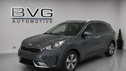 Używany Kia Niro 141 KM (103 kW) 2019 Szary SUV
