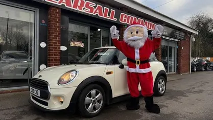 Used 2017 Mini One D Hatch Hatchback | £3,500 (Good price)