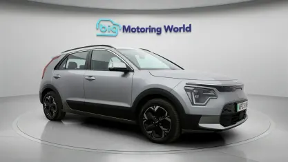 Used Kia e-Niro 150 kW (204 HP) 2023 Grey SUV