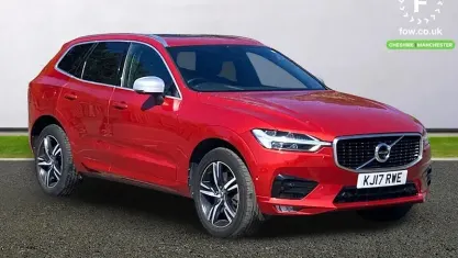 Usado Volvo XC60 R-Design 254 HP (186 kW) 2017 Vermelho SUV