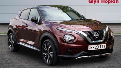 Begagnad Nissan Juke Tekna+ 114 HK (83 kW) 2023 Röd SUV