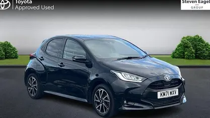 Used Toyota Yaris Hybrid Design 116 HP (85 kW) 2025 Hatchback