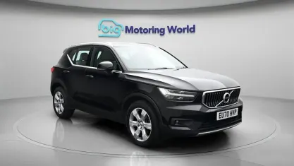 Used Volvo XC40 Inscription 163 HP (119 kW) 2020 Black SUV